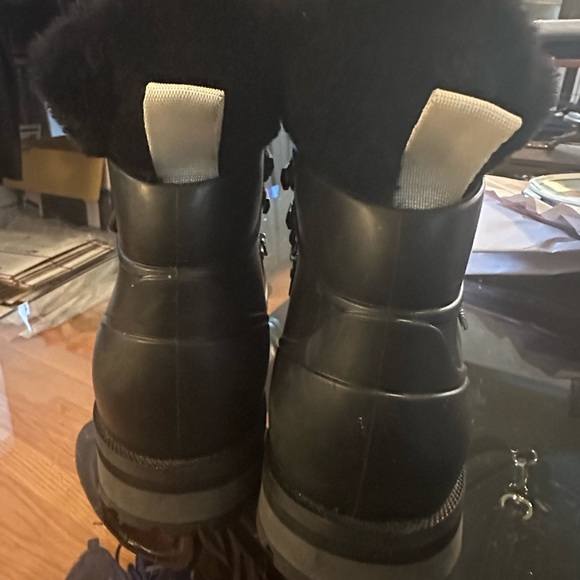 Michael Kors rain boots - Picture 3 of 10